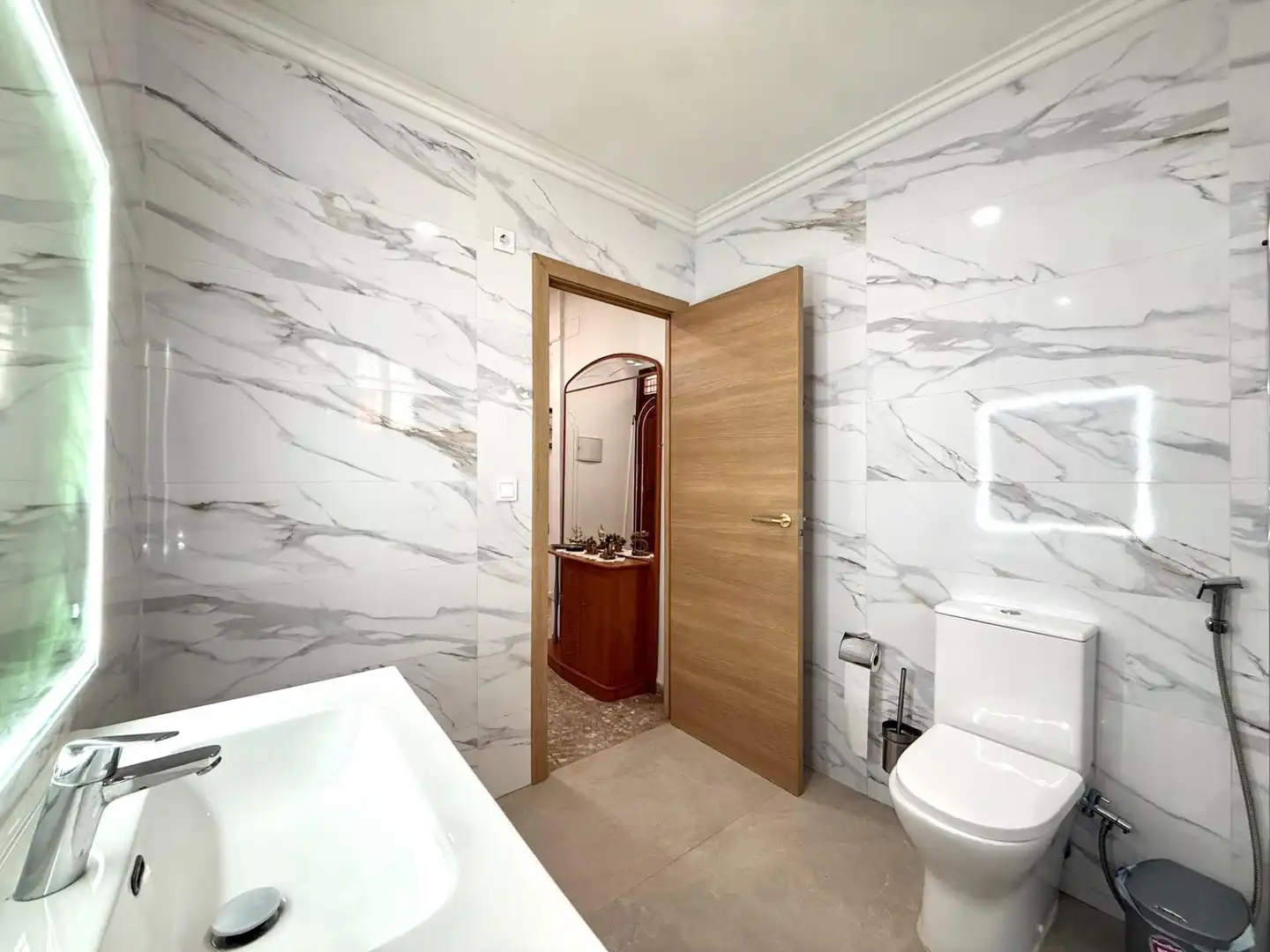 Badezimmer von Erdgeschoss zum Verkauf in Catarroja, Valencia