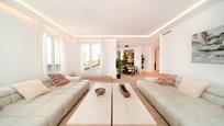 Living room of Flat for sale in  Barcelona Capital  with Furnished
