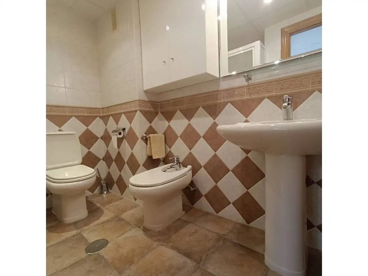 Bathroom of Apartments for rent in Benalmádena  with Terrace, Furnished and Alarm