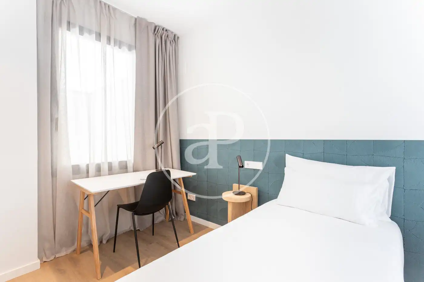Appartamento con terrazza in affitto a Trav. de Dalt, imagen 46