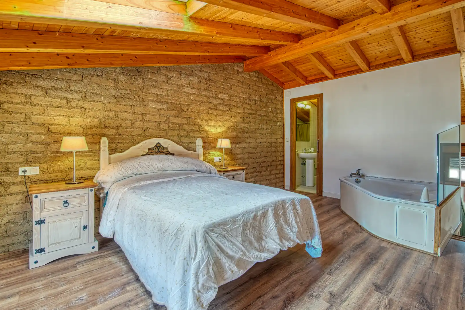 Habitación de Casa adosada en venta en Gotarrendura con Calefacción, Amueblado y Jacuzzi