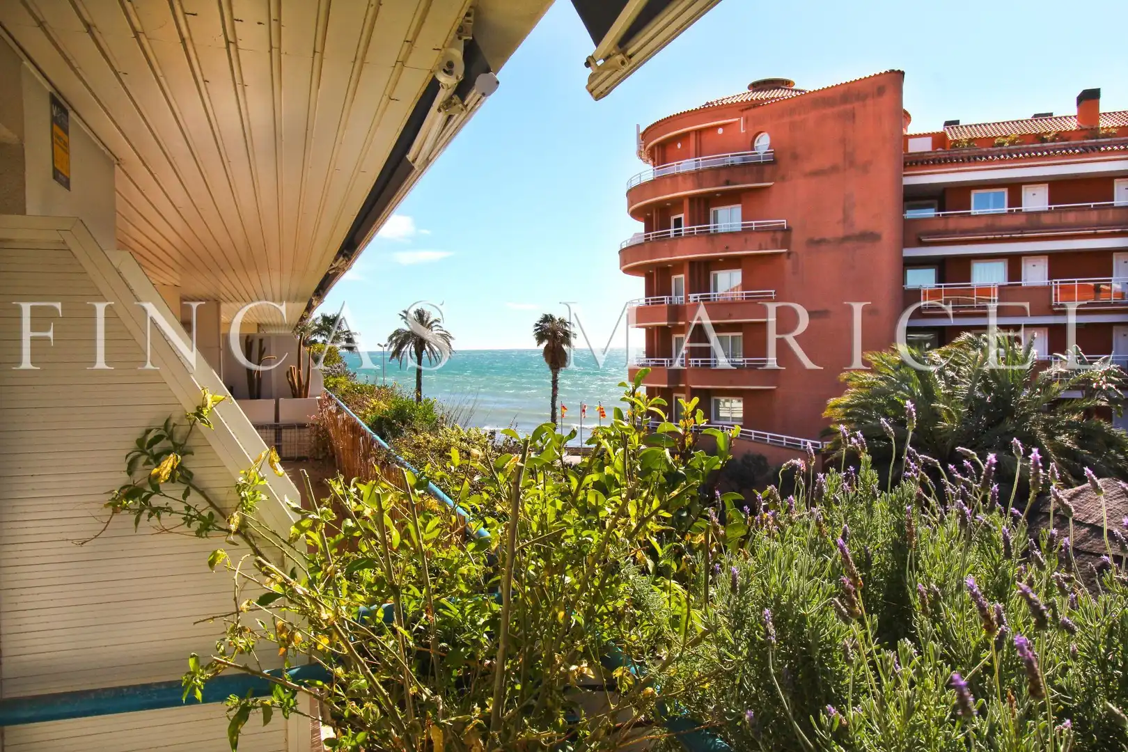 Jardí de Àtic en venda en Sitges amb Aire condicionat, Calefacció i Terrassa