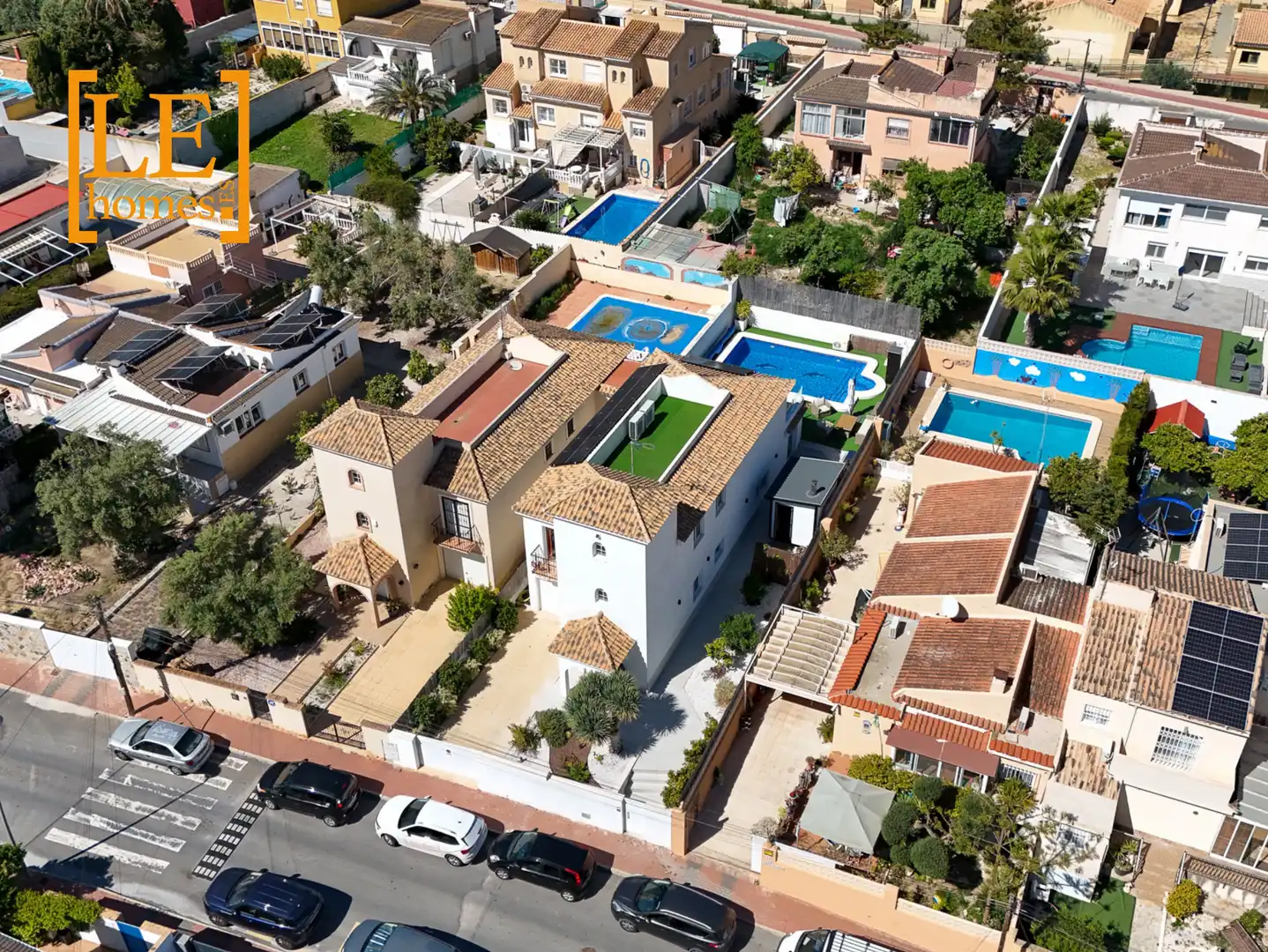 Vista exterior de Casa o chalet en venta en Torrevieja con Aire acondicionado, Calefacción y Jardín privado
