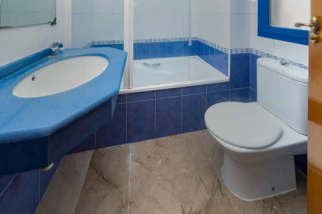 Baño de Apartamento en venta en Calpe / Calp