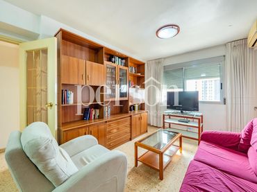 Piso con ascensor en venta en Quatre Carreres