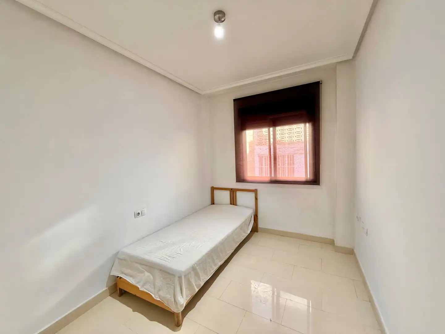 Habitación de Piso en venta en Orihuela con Aire acondicionado, Calefacción y Amueblado