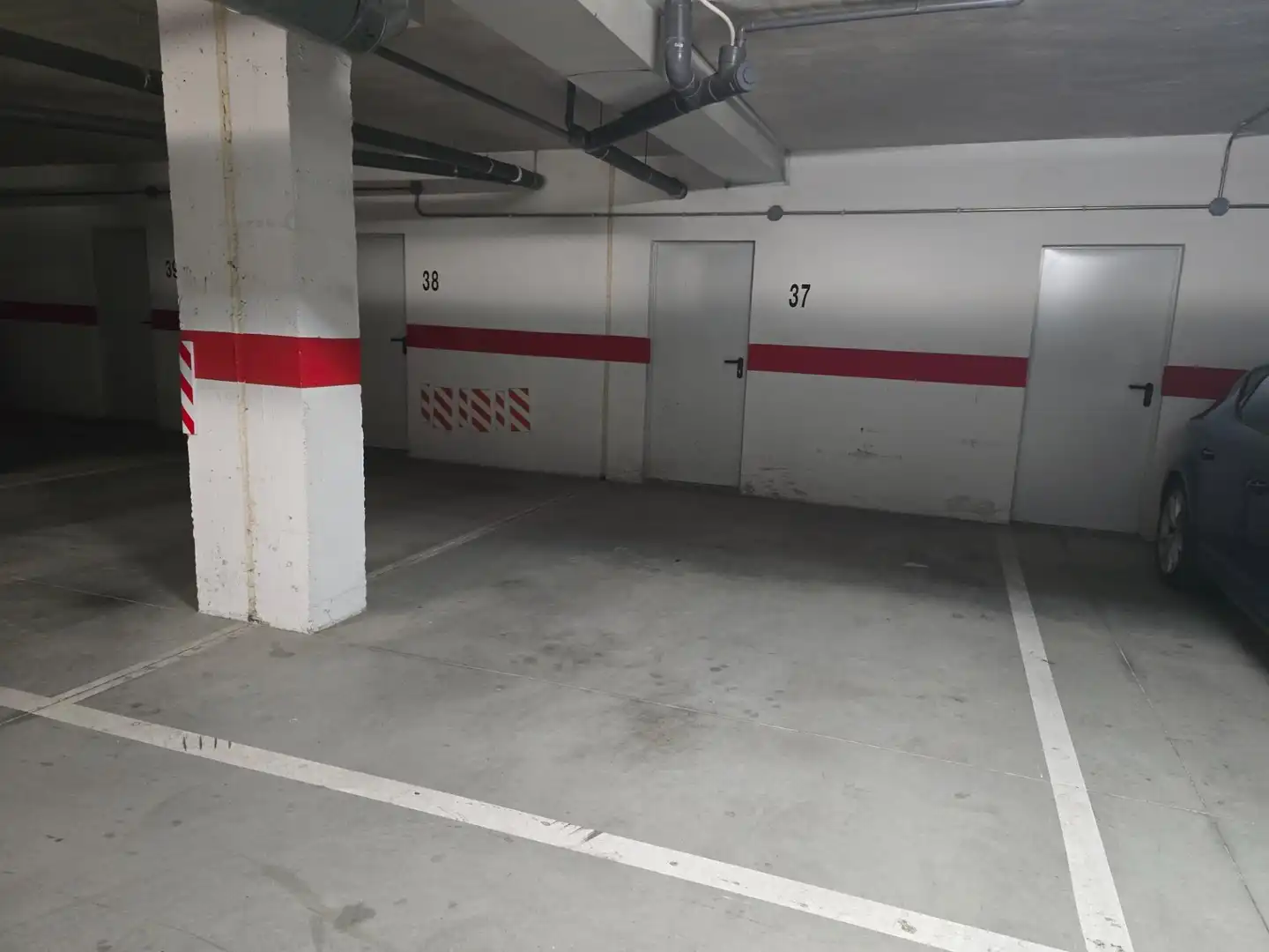 Parkplatz von Wohnung zum Verkauf in Pozoblanco mit Klimaanlage, Heizung und Privatgarten