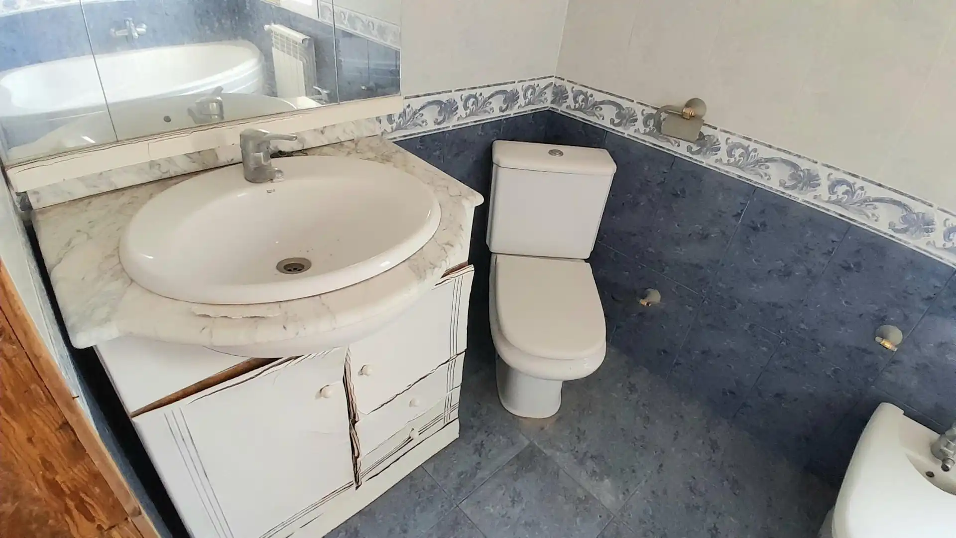 Badezimmer von Wohnung zum Verkauf in Yecla mit Heizung und Abstellraum