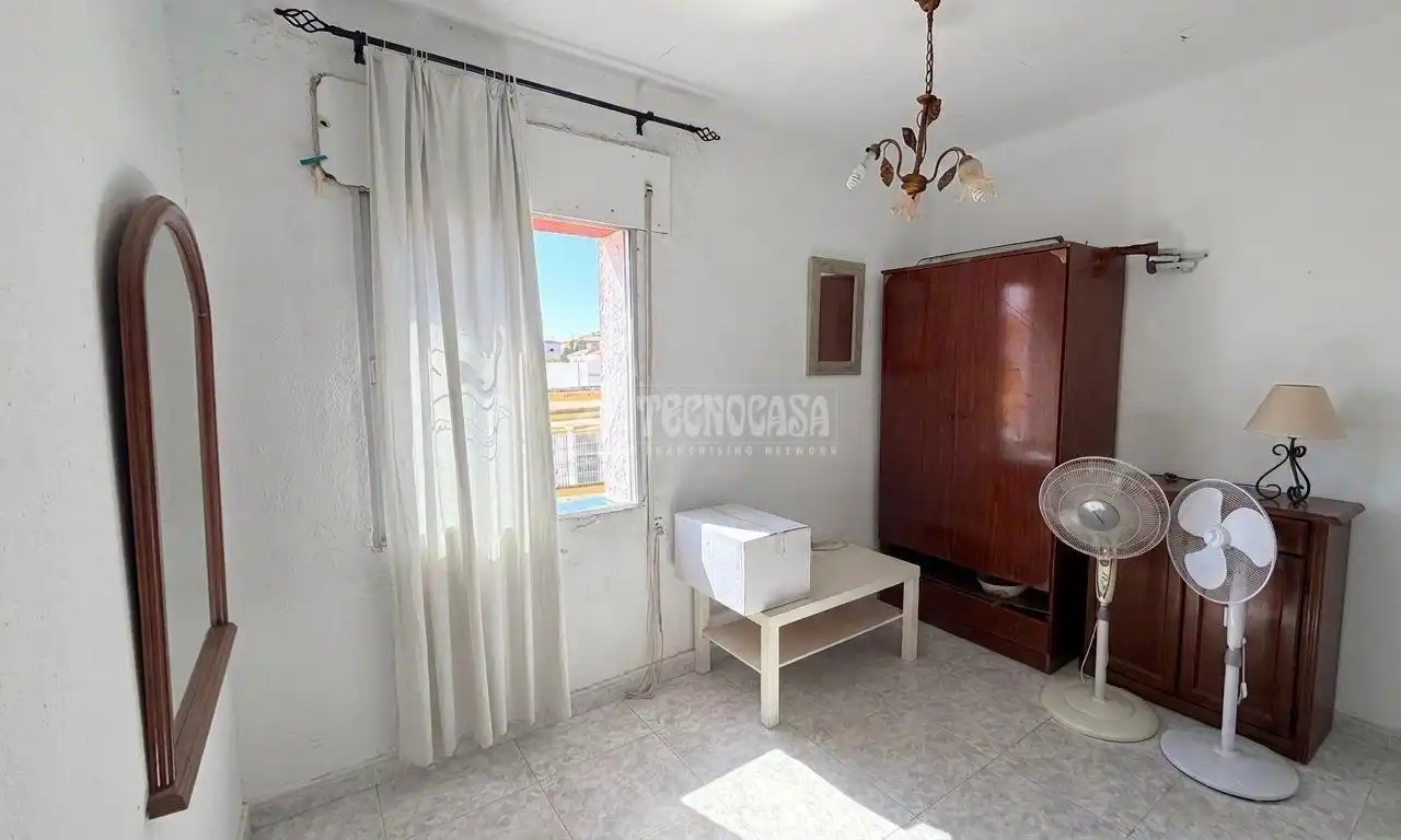 Bedroom of Flat for sale in Chiclana de la Frontera