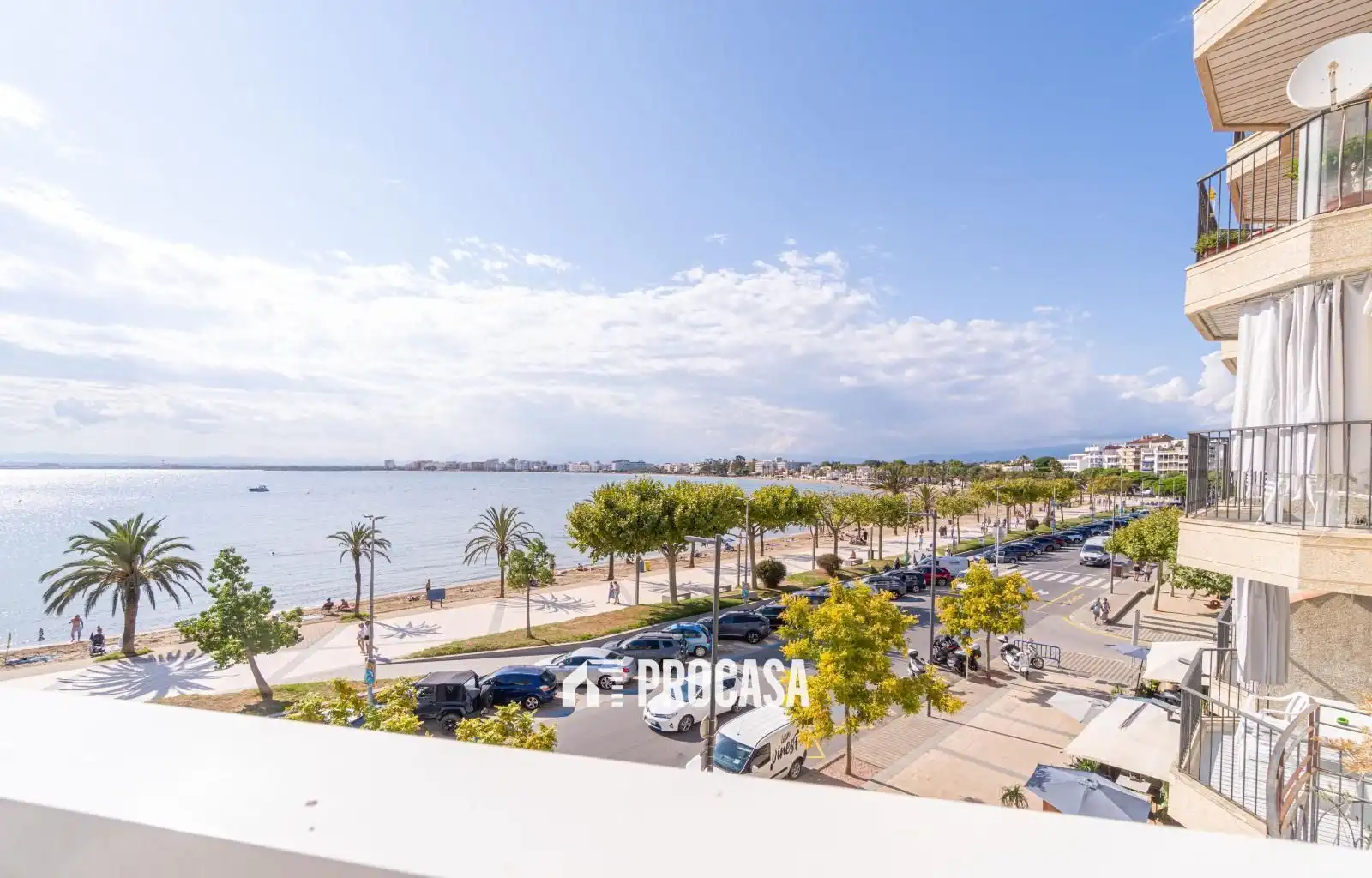 Piso con ascensor en venta en Rodes, imagen 3