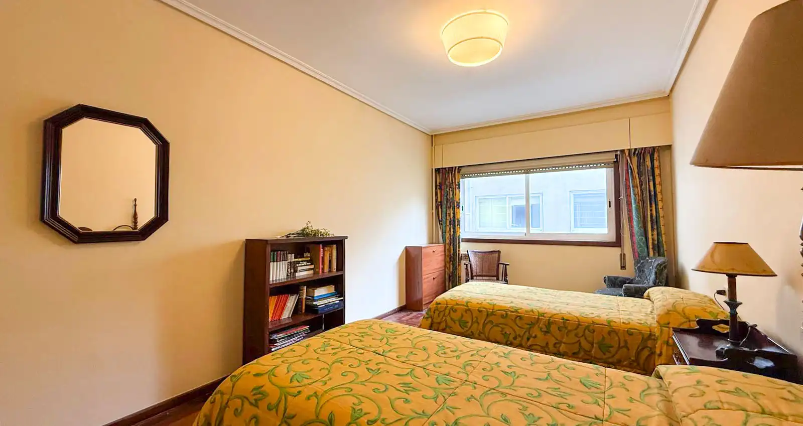 Habitación de Piso en venta en Vigo  con Calefacción, Horno y Lavadora