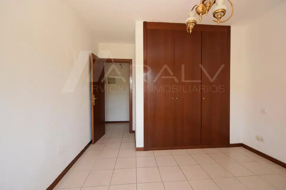 Flat for sale in Calle Ciudad Vieja de Cáceres, PAU de Carabanchel