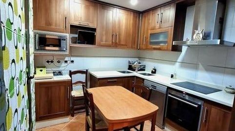 Foto 3 de Piso en venta en La Gineta, Albacete