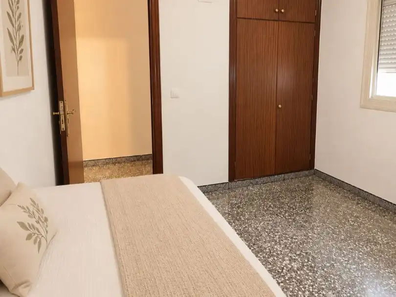 Dormitori de Pis en venda en Les Roquetes