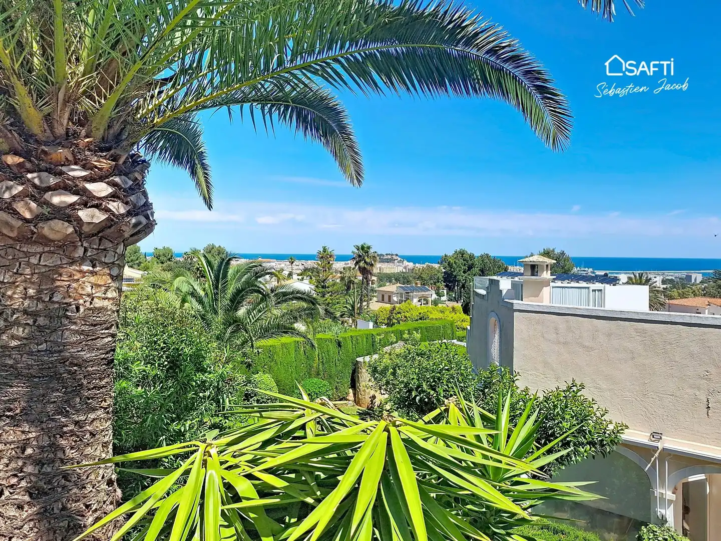 Exterior view of Houses for sale in Dénia  with Air Conditioner, Heating and Terrace