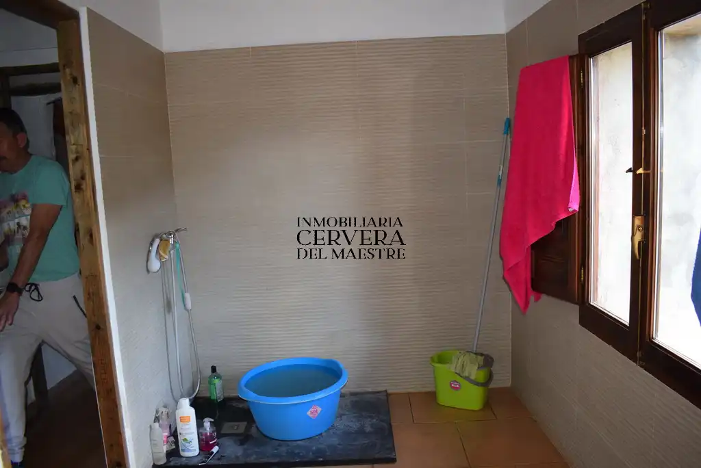 Baño de Finca rústica en venta en Albocàsser