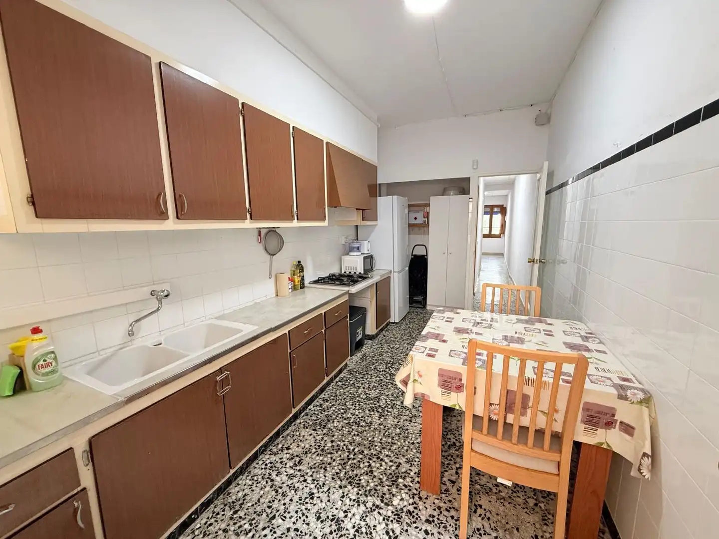 Cuina de Casa adosada en venda en Sant Jaume d'Enveja amb Terrassa i Balcó