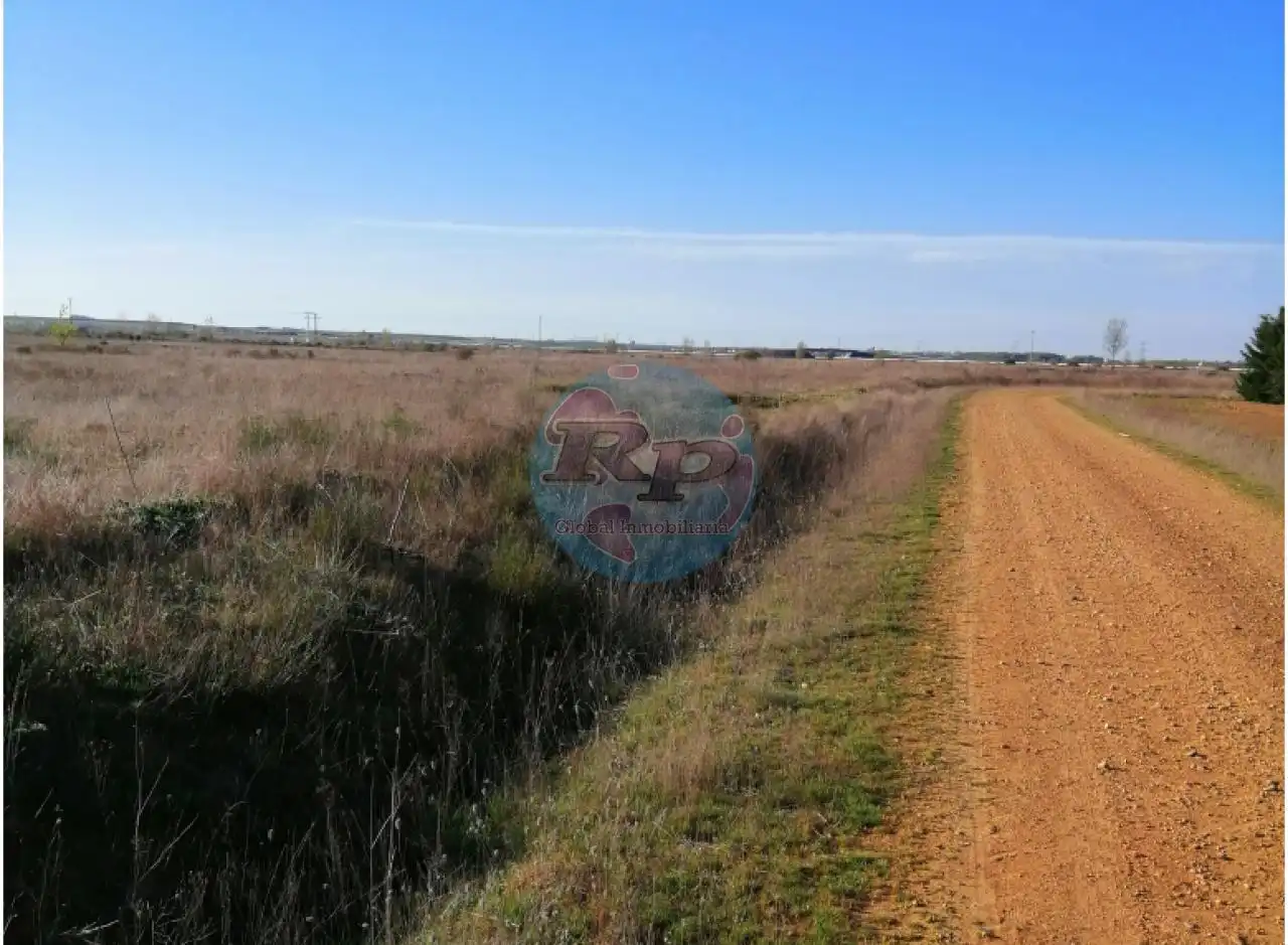 Residential for sale in Mansilla de las Mulas