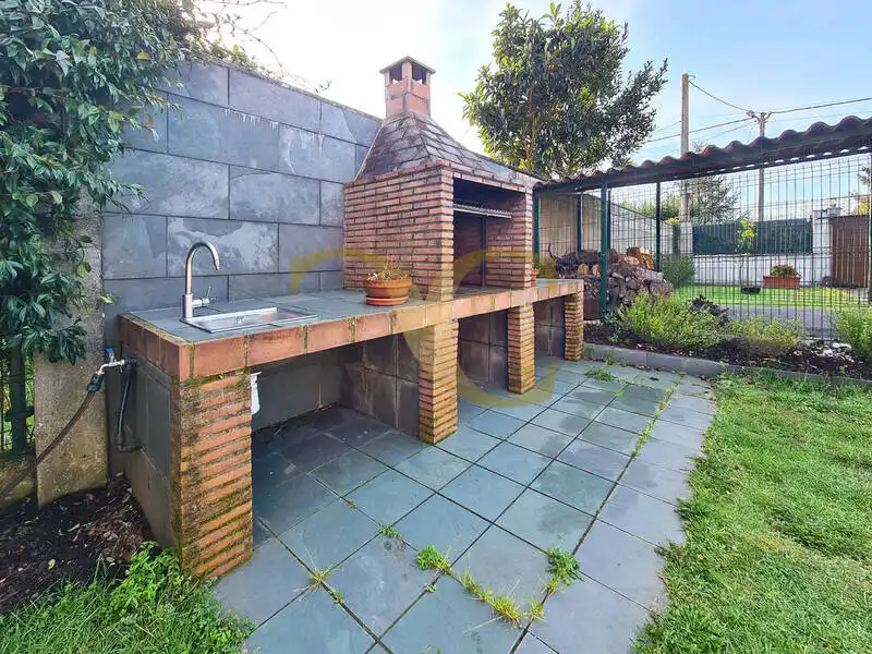 Jardín de Casa o chalet en venta en Siero con Calefacción, Terraza y Trastero