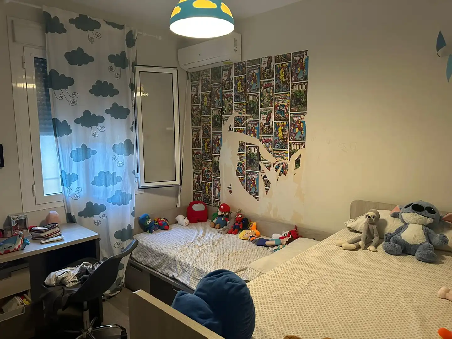 Habitación de Piso en venta en Sevilla con Aire acondicionado, Jardín privado y Terraza
