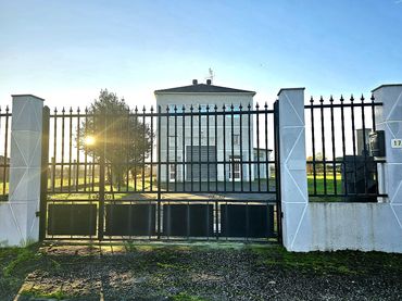 Casa con balcone in vendita a Estrada de Currelos 17