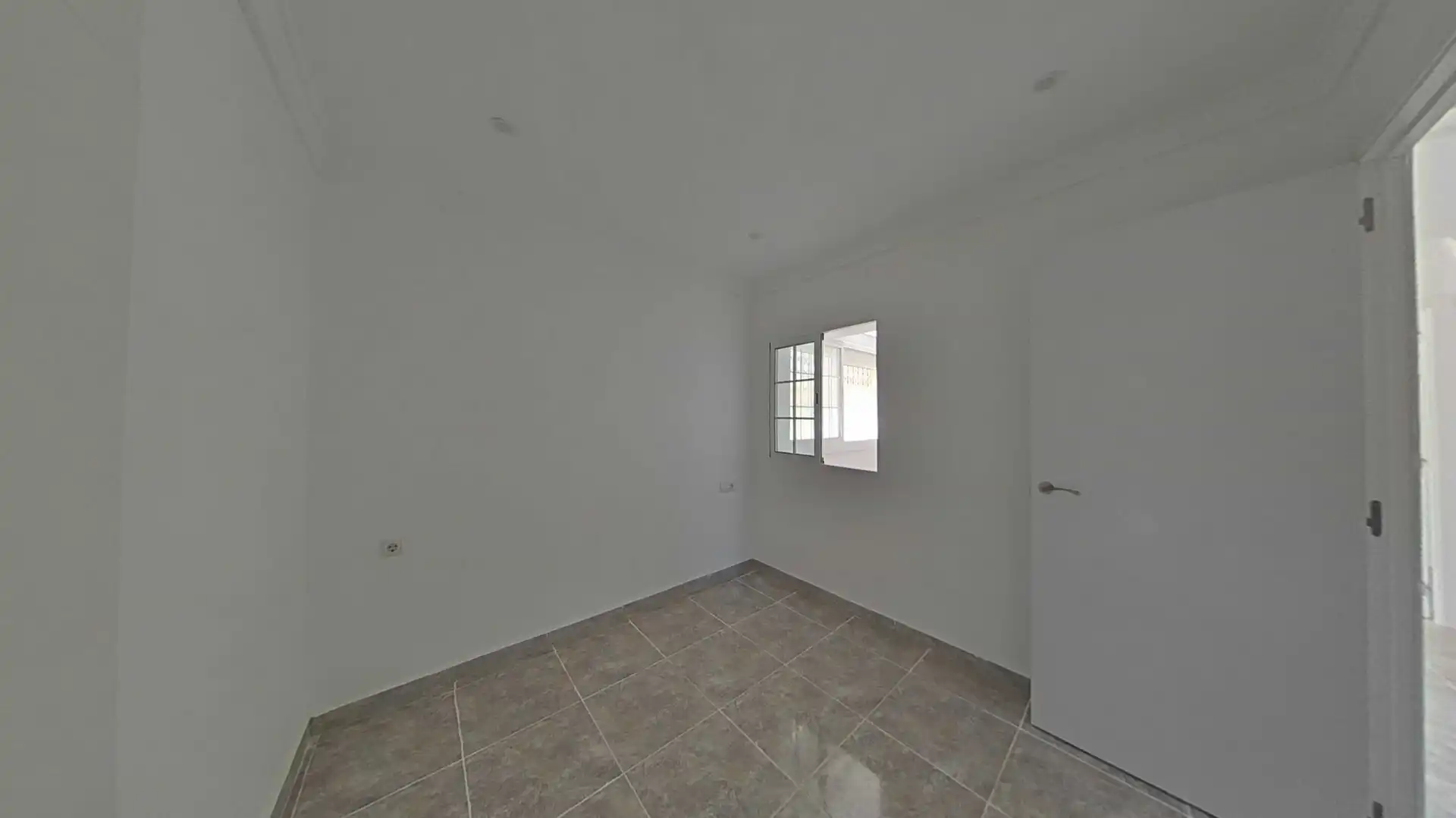 Bedroom of Flat for sale in Valencia