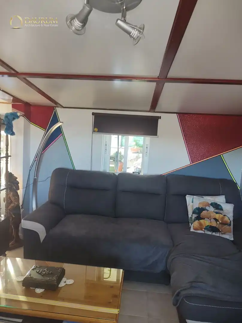 Wohnzimmer von Maisonette zum Verkauf in Coslada mit Klimaanlage, Heizung und Terrasse