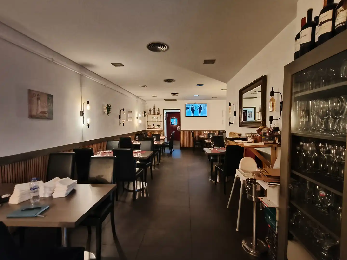 Local en traspaso en Barcelona con Aire acondicionado, Terraza y Amueblado
