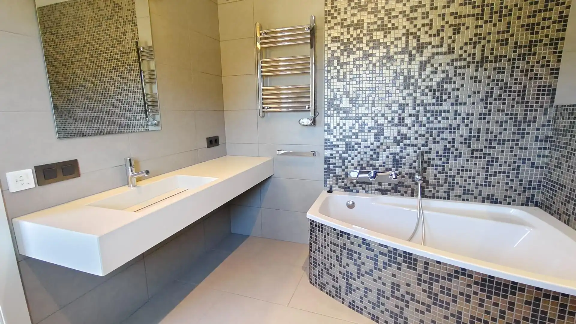 Baño de Casa o chalet en venta en Vilobí d'Onyar con Calefacción, Jardín privado y Terraza