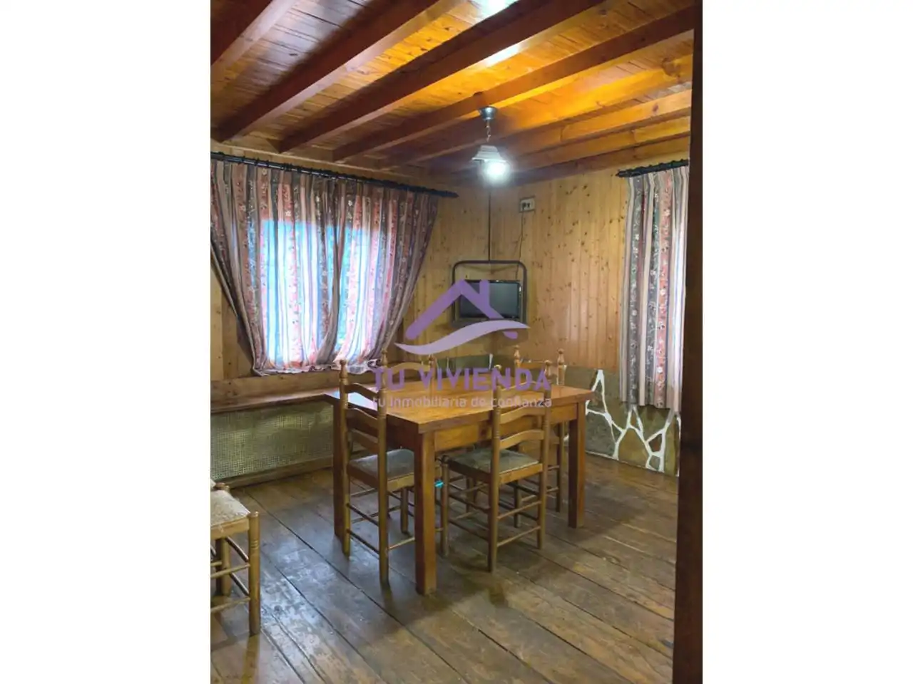Comedor de Local en venta en Pedrosa de la Vega