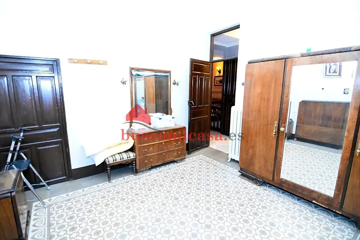 Edificio en venta en Linares