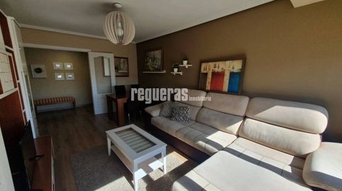 Foto 2 de Piso de alquiler en Avenida Galicia, Piedras Blancas, Castrillón