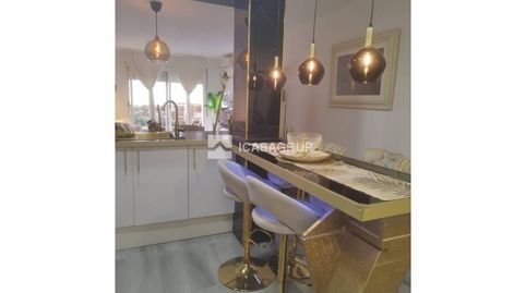 Foto 4 de Piso en venta en Calle Font del Ferro, Ca n'Oriol, Rubí