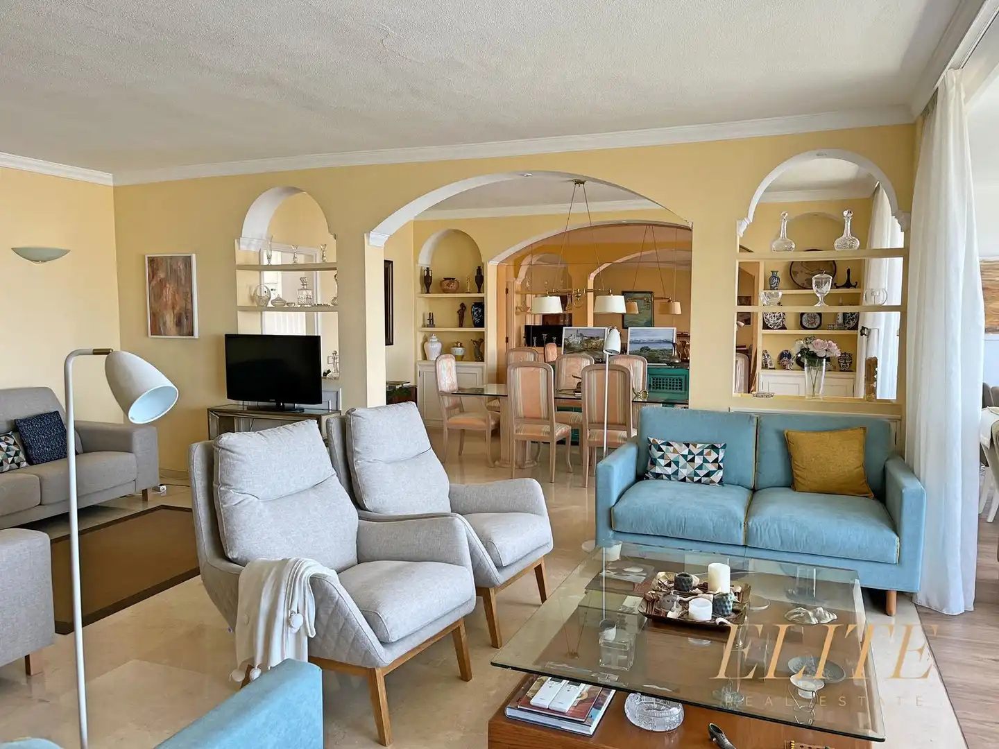 Living room of Houses for sale in San Bartolomé de Tirajana  with Air Conditioner, Terrace and Storage room