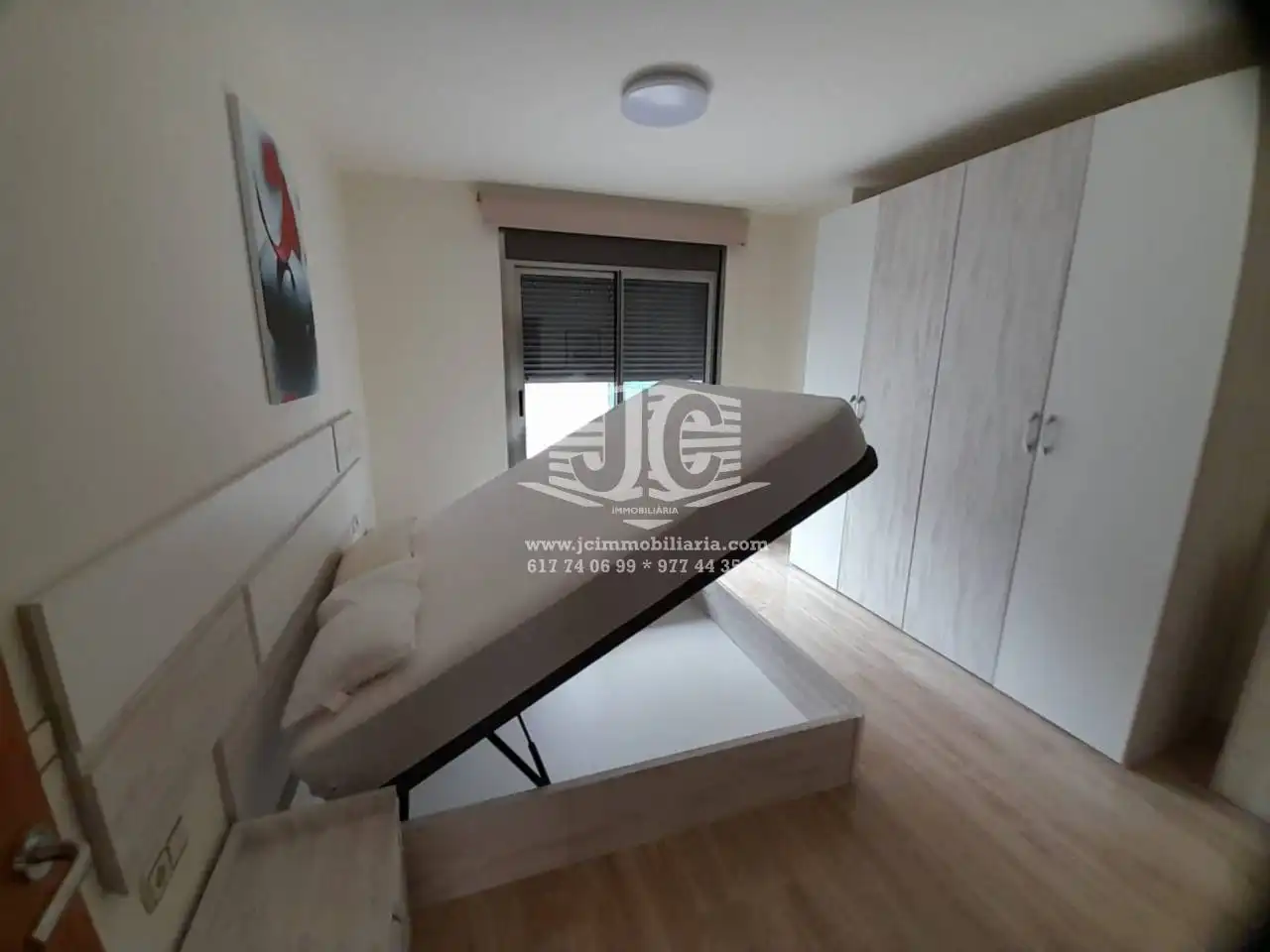 Flat for rent in Avenida MARCEL·LI DOMINGO, Ferreries