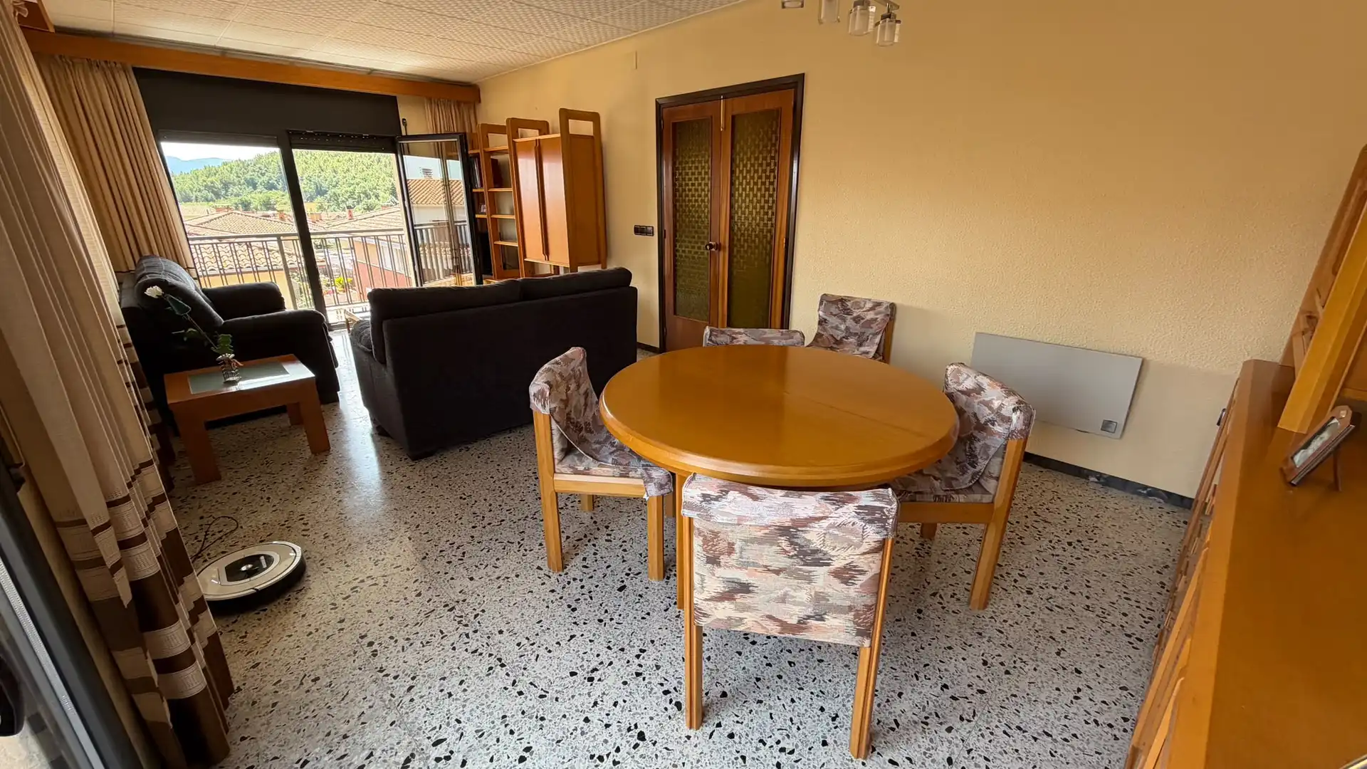 Comedor de Piso en venta en Breda con Calefacción