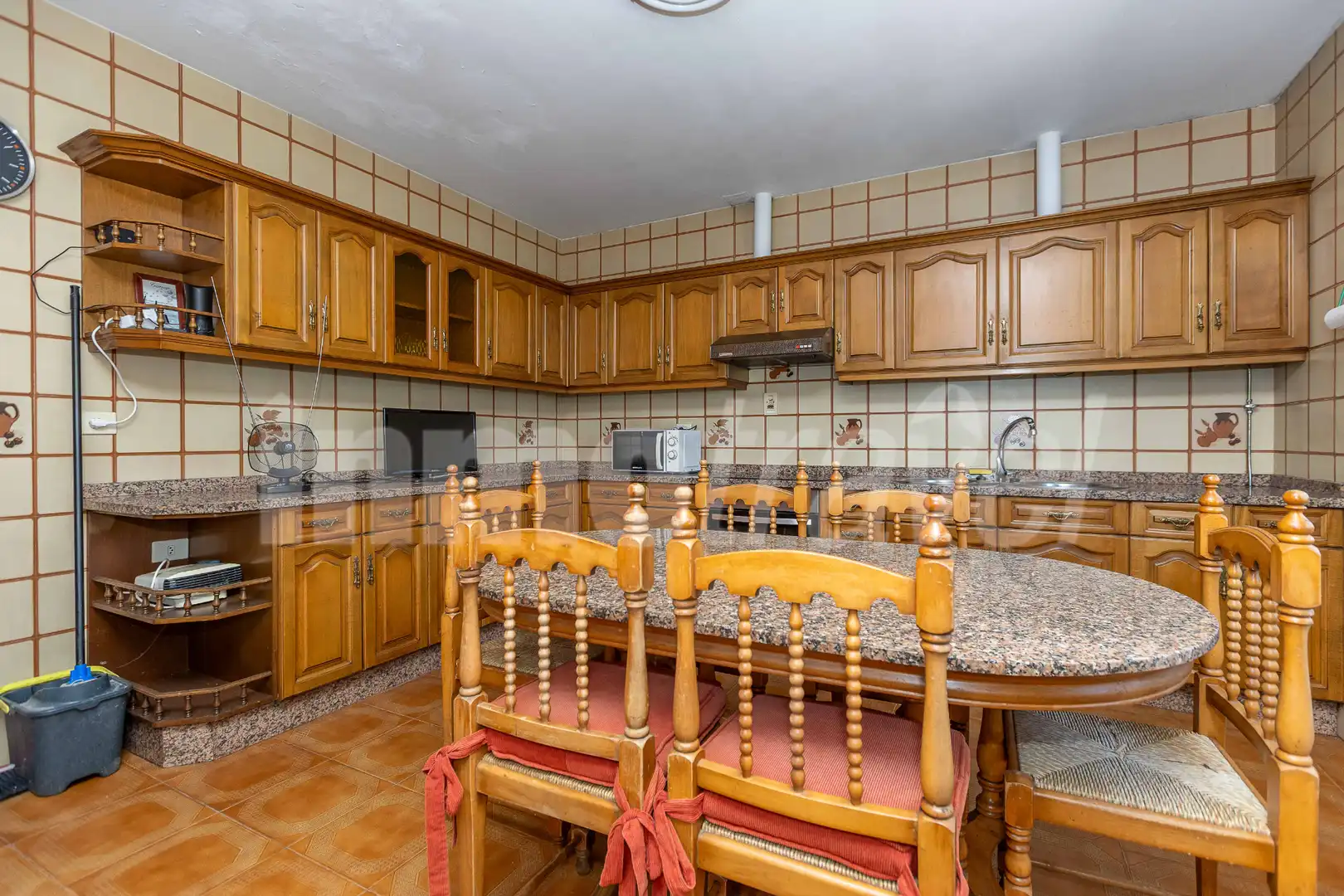 Cocina de Casa o chalet en venta en Sanxenxo con Calefacción, Jardín privado y Terraza