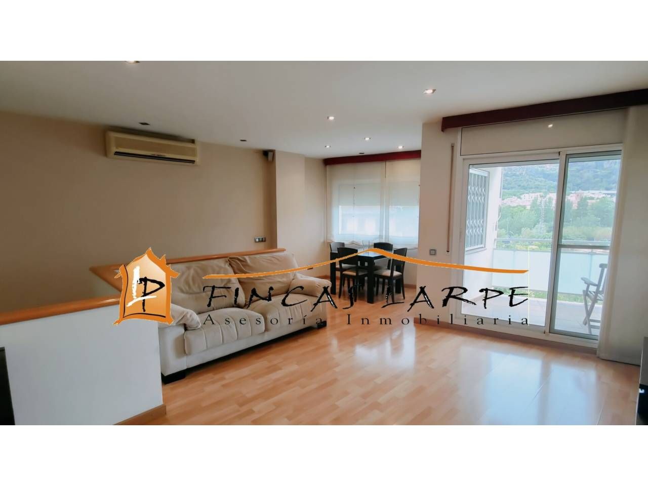 Sala d'estar de Pis de lloguer en Martorell amb Aire condicionat, Calefacció i Parquet