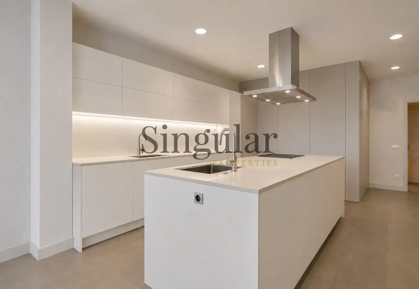 Kitchen of Flat for sale in Barcelona  with Air Conditioner, Heating and Private garden