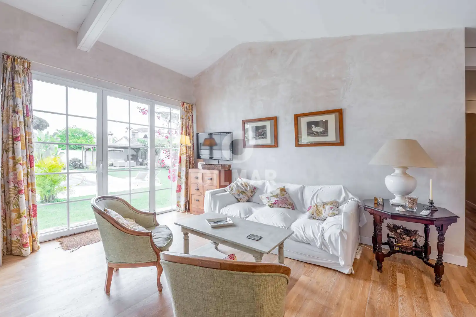 Sala de estar de Casa o chalet en venta en El Puerto de Santa María con Calefacción, Jardín privado y Piscina