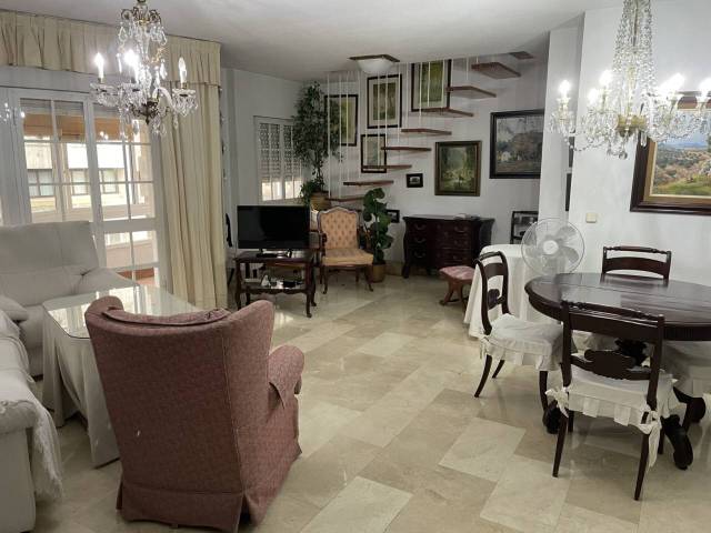 Piso en Venta en Casco Antiguo