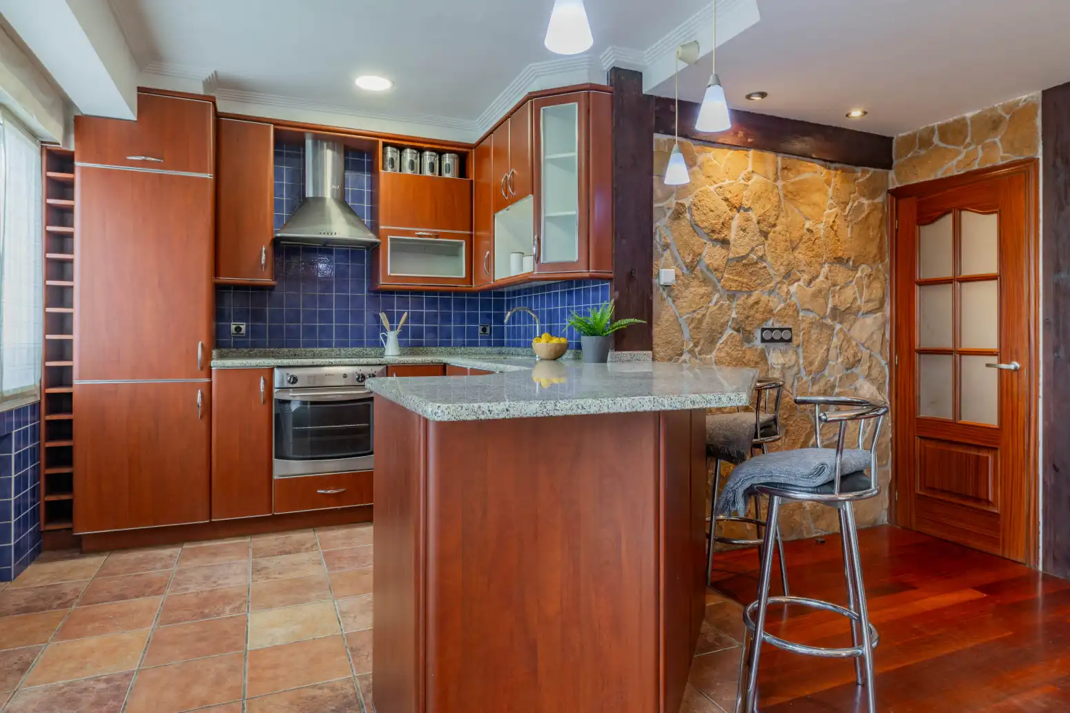 Cocina de Piso en venta en Hernani con Calefacción y Balcón