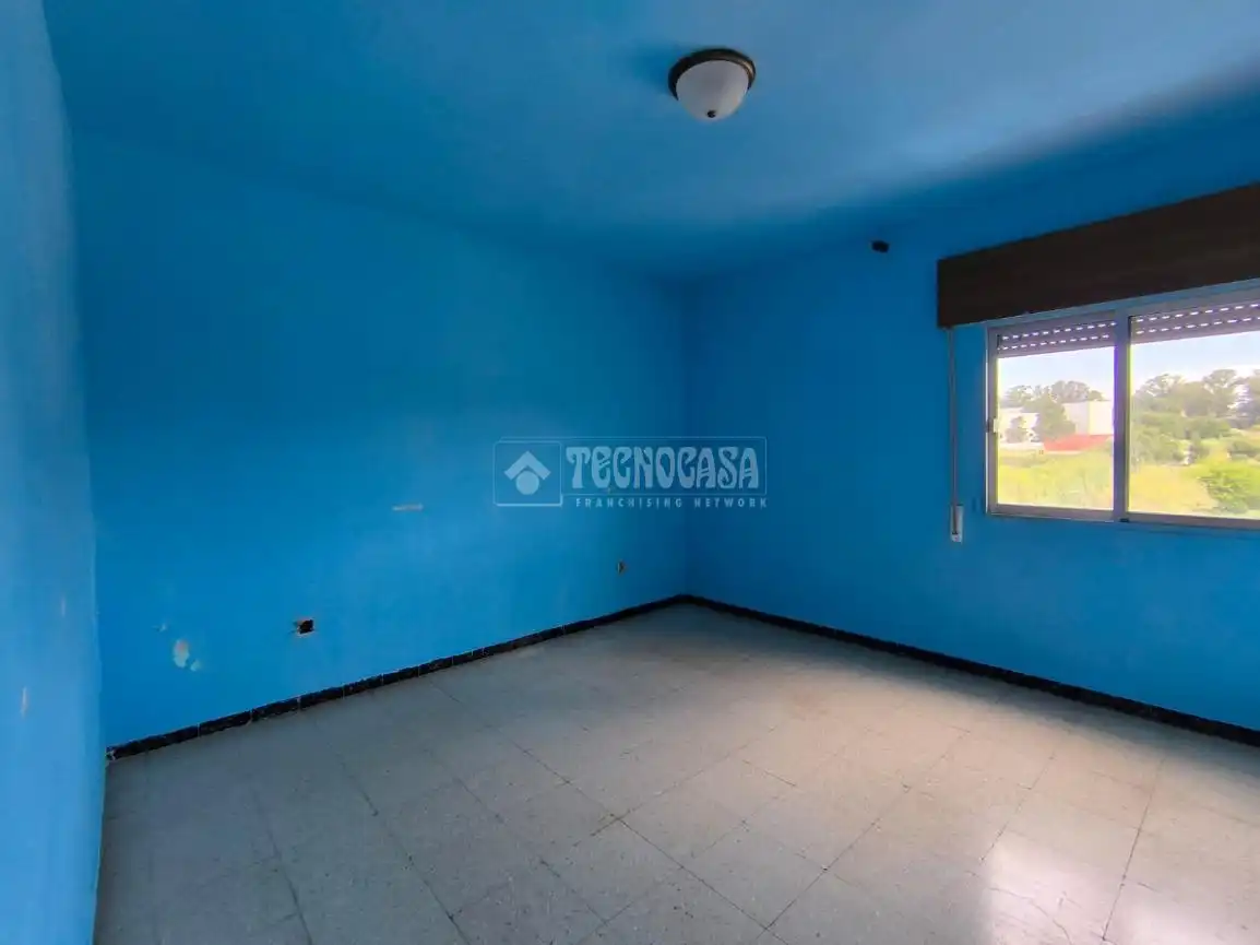 Piso en venta en Huelva con Balcón