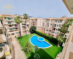 Vista exterior de Àtic de lloguer en L'Alfàs del Pi amb Aire condicionat, Calefacció i Terrassa