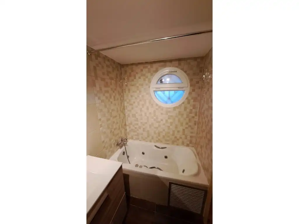 Bathroom of Duplexes for sale in Madrid
