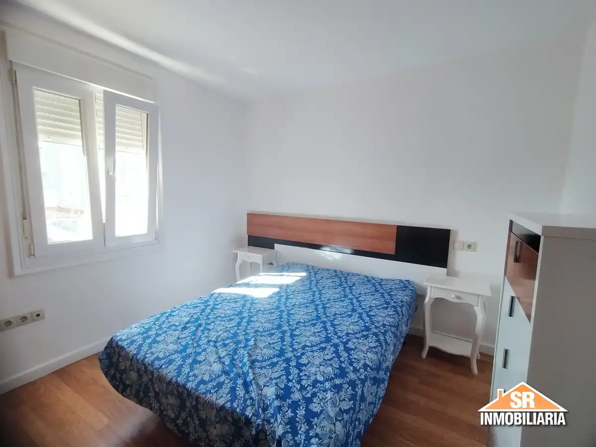 Bedroom of Flat for rent in A Coruña Capital   with Furnished, Oven and Washing machine
