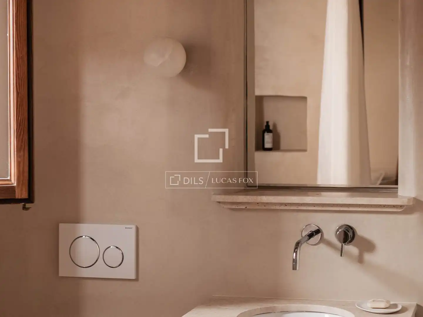 Baño de Piso en venta en  Palma de Mallorca con Aire acondicionado, Calefacción y Terraza