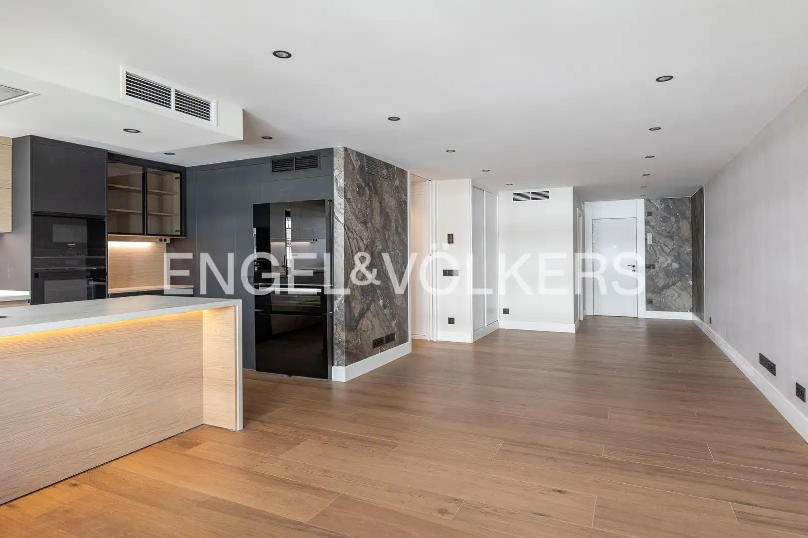 Appartamento con terrazza in vendita a Barrio de Salamanca, imagen 3