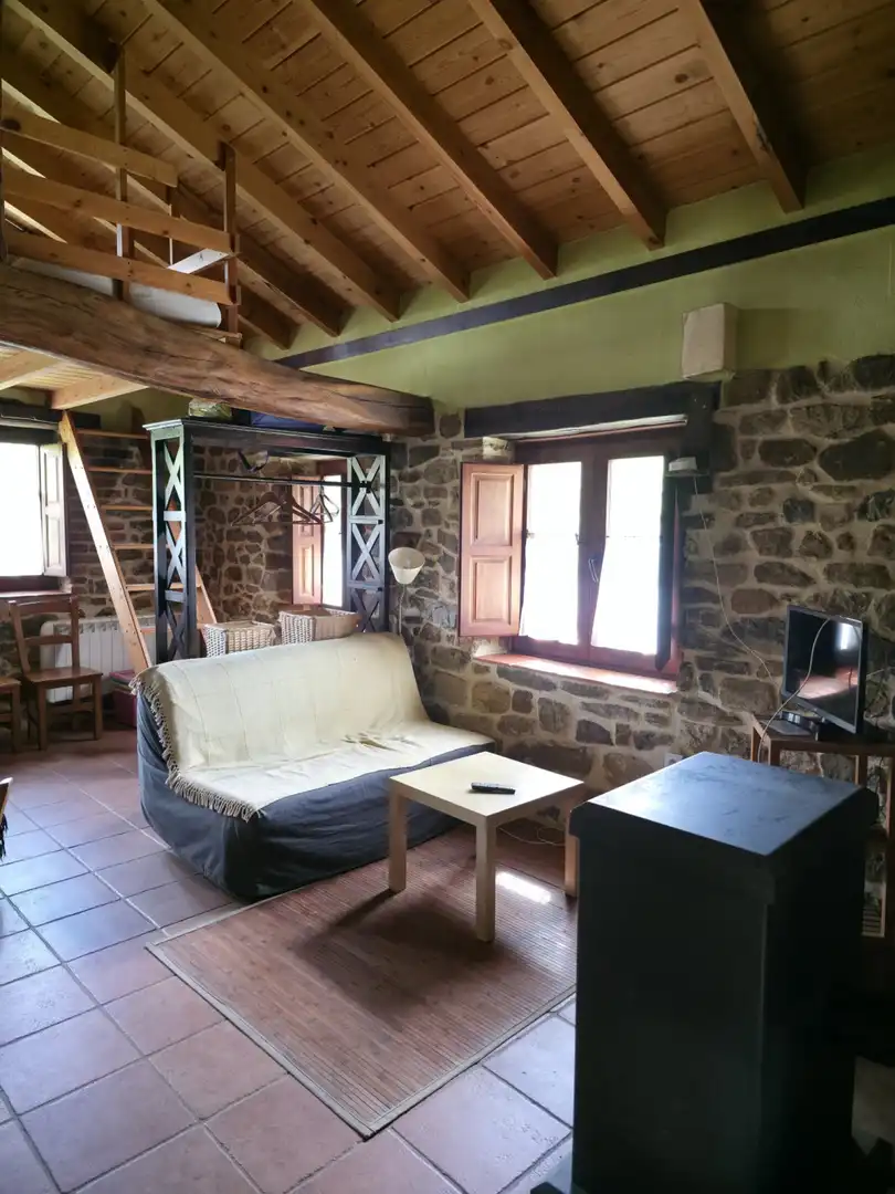 Casa o xalet en venda a San Martín y Perapertú - CALLE MAYOR, San Cebrián de Mudá