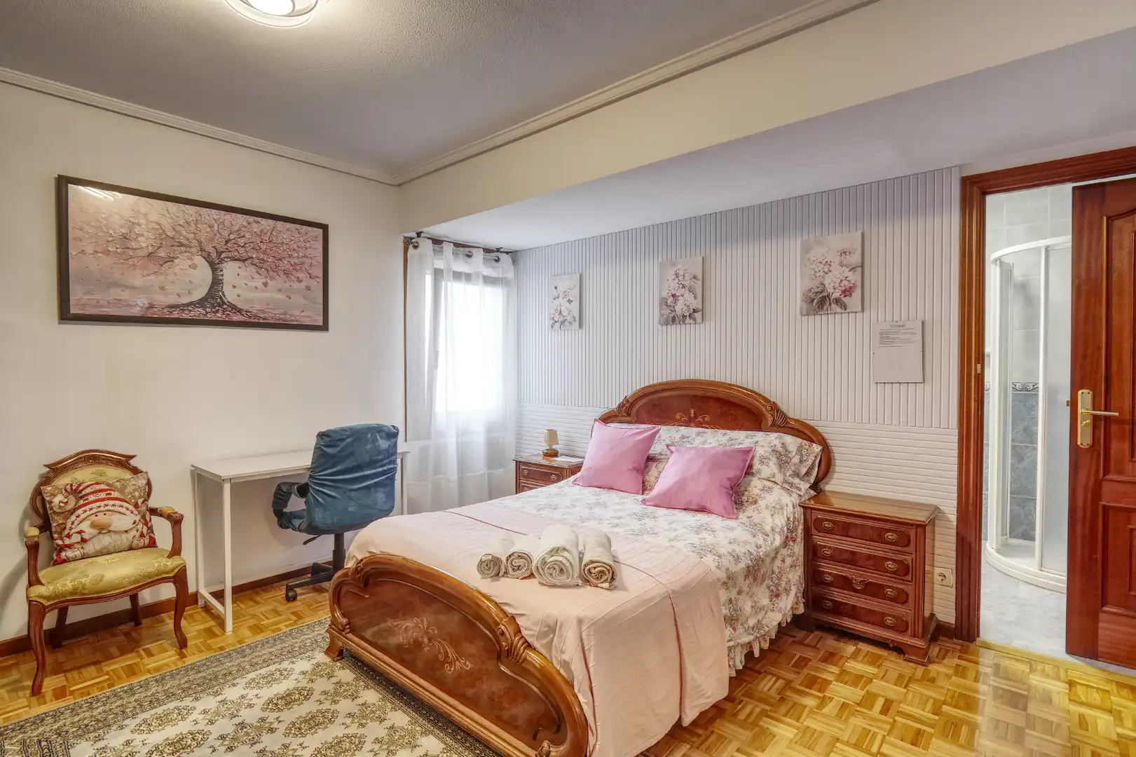 Habitación de Piso en venta en A Coruña Capital  con Calefacción, Parquet y Amueblado